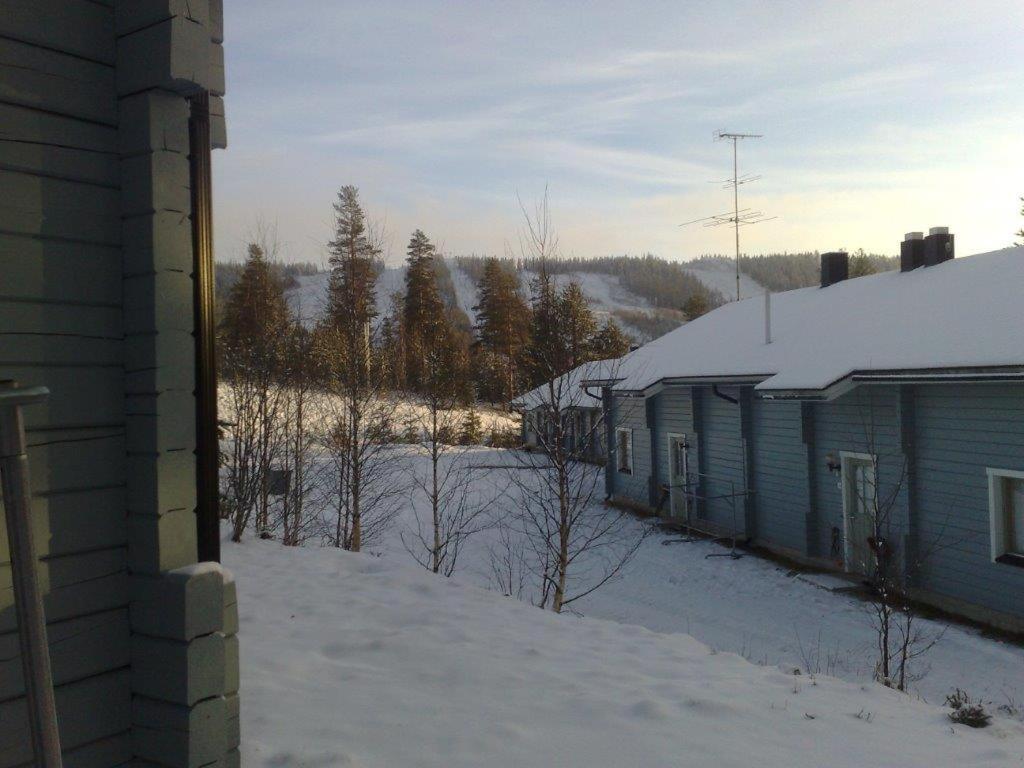 Paljakka Moekit Kotila Rum bild