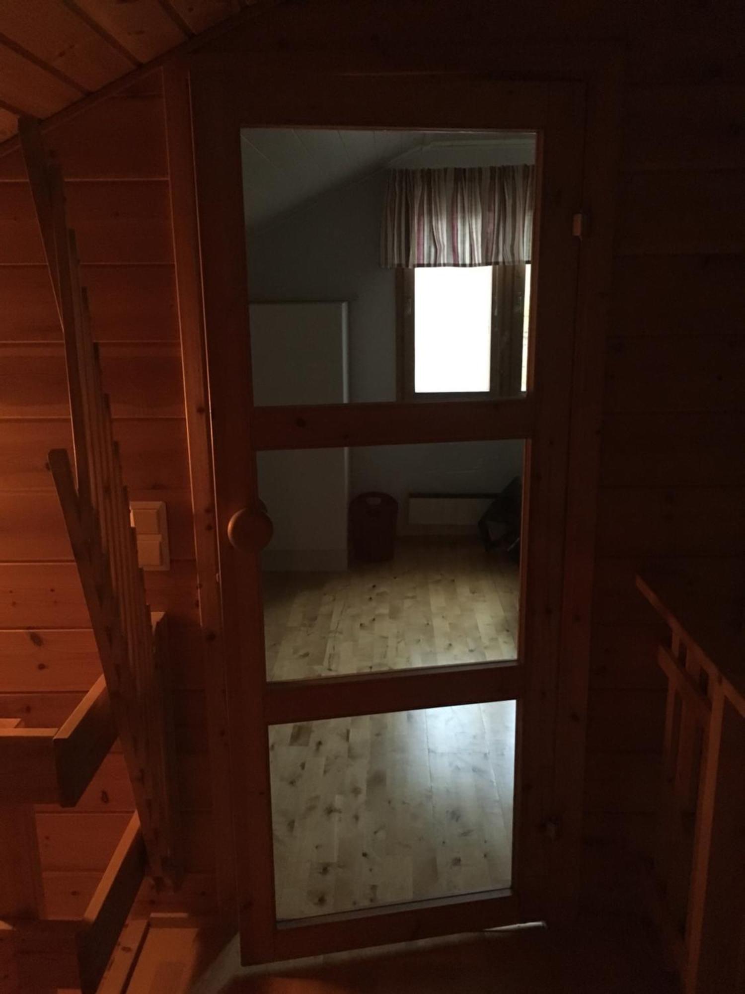 Paljakka Moekit Kotila Rum bild